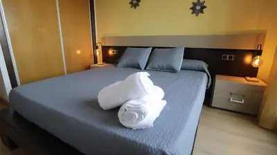 Cama o camas de una habitación en Preciosas Vistas con Aire Acondicionado y aparcamiento - by Aloha Palma