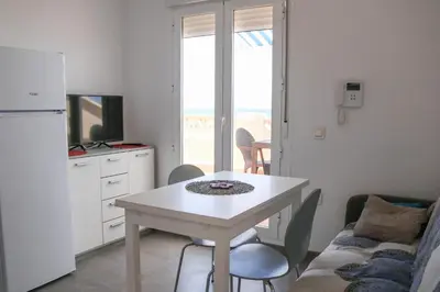 Una televisión o centro de entretenimiento en Miradores Cabo de Gata