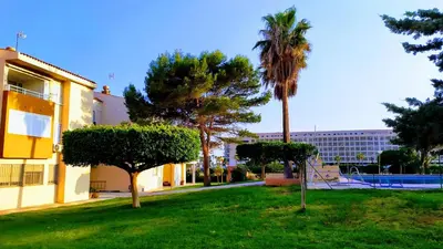 Piscina en o cerca de Coqueto apartamento con terraza en la playa