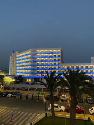 Edificio en el que se encuentra el apartamento