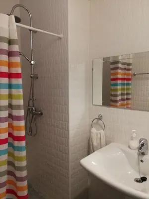 Un baño de LA COLONIA PLAYA