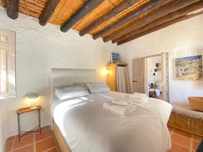 Cama o camas de una habitación en Renovated house in the historic center