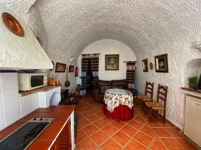 Una cocina o zona de cocina en Cuevas Pedro Antonio de Alarcon