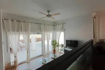 Una televisión o centro de entretenimiento en Villa Marejada 19
