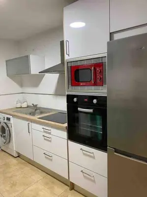 Una cocina o zona de cocina en Precioso apartamento en zona de playa