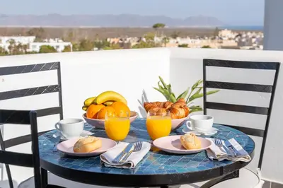 Comida en o cerca de este apartamento
