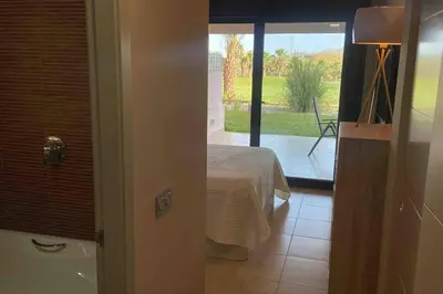 Un baño de Luxury Valle del Este Vera