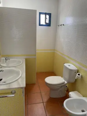 Un baño de La Rosada 9