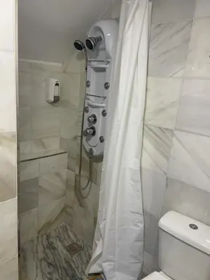 Un baño de Precioso loft en Olula del Río