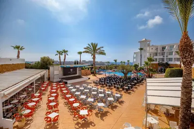Paisaje cerca de este hotel