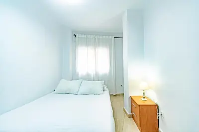 Cama o camas de una habitación en Avenida Principal con Aire Acondicionado, Wifi y Parking - by Aloha Palma