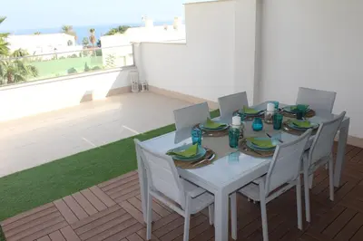 Un balcón o terraza de Apartamento El Sueño Mojácar 1ª Línea de playa