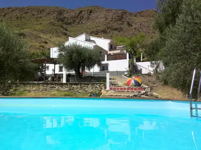 Piscina en o cerca de Casa 44, Delightful rural cottage with pool.