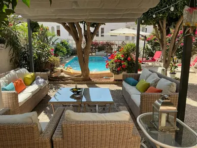 Piscina en o cerca de Large Villa private pool and garden near beach