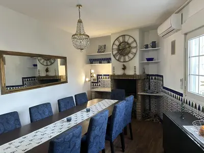 Una cocina o zona de cocina en Large Villa private pool and garden near beach