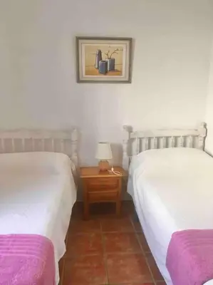 Cama o camas de una habitación en Three bedroom house by the sea