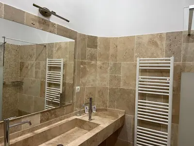 Un baño de El Carmen