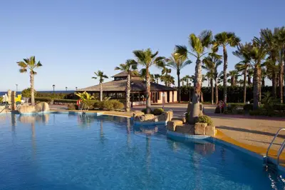 Piscina en o cerca de Playazimbali