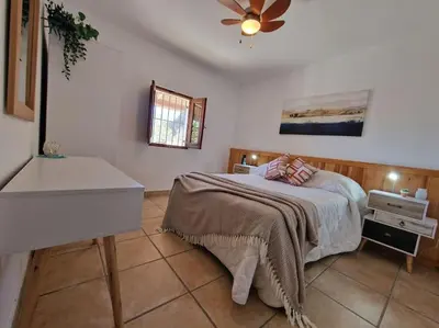 Cama o camas de una habitación en Casa Caballo a private cottage in Lubrin