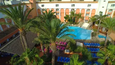 Piscina en o cerca de Diver Roquetas