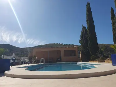 Piscina en o cerca de Cresta Azul