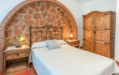Cama o camas de una habitación en Nice Home In Mecina Bombarón With Wifi