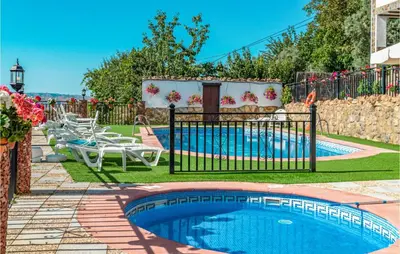 Piscina en o cerca de Cozy Home In Mecina Bombarón