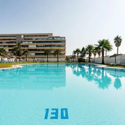 Tres bel apartamento primera linea de Playa Serena