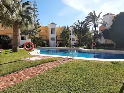 Piscina en o cerca de Vera Playa Naturista, Mar y Sol