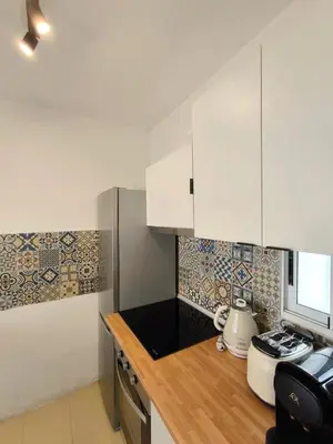 Una cocina o zona de cocina en Medina Marinas - Tú hogar con solarium privado!