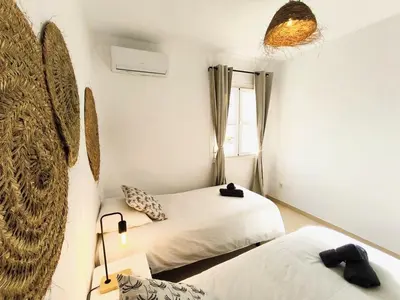 Cama o camas de una habitación en Medina Marinas - Tú hogar con solarium privado!