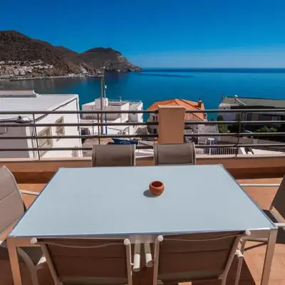 Cala Amarilla