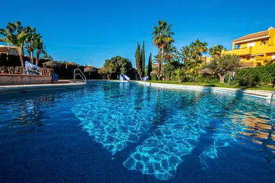 Piscina en o cerca de Vera Buda Natura. Ático apartamento con vistas al mar.