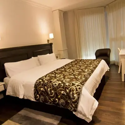 Avent Verahotel