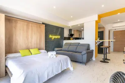 Una cocina o zona de cocina en Apartaments Paseo Marítimo by Expoholidays