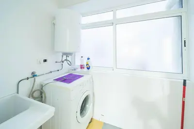 Un baño de Expoholidays - Javier Sanz