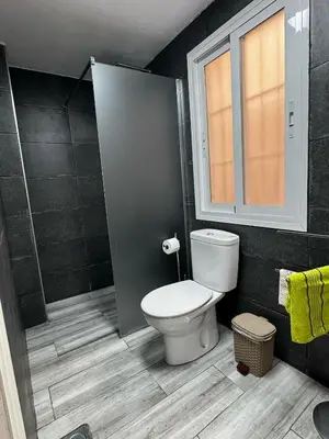 Un baño de VELAMAR BAJA