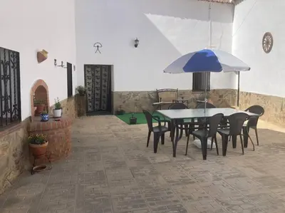 Un patio o zona al aire libre en Casa Cueva Rural Estación de Guadix