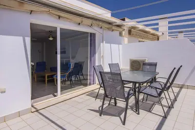 Un balcón o terraza de El Horizonte (Piscina,Terraza y Vistas)