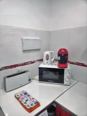 Plano de Estudio en Urbanización naturista con piscina junto al mar