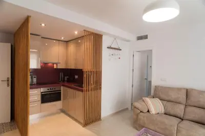 Una cocina o zona de cocina en THE SUN