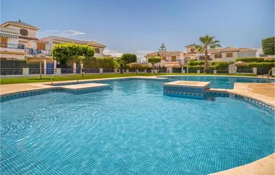 Piscina en o cerca de Beautiful Apartment In Playas De Vera