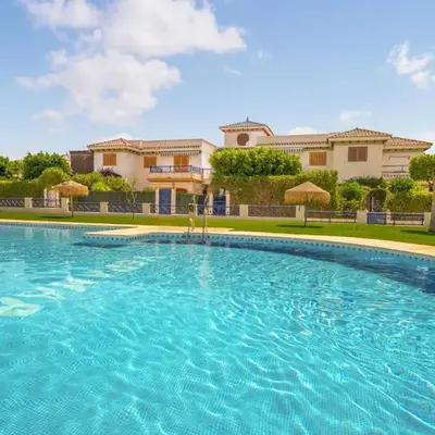 Beautiful Apartment In Playas De Vera