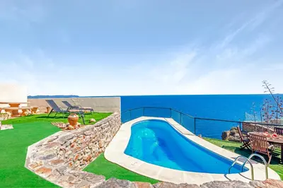 Piscina en o cerca de Villa Infinity I Sea Views I Pool I Jacuzzi I BBQ